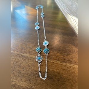 26” blue/green and silver tone necklace.